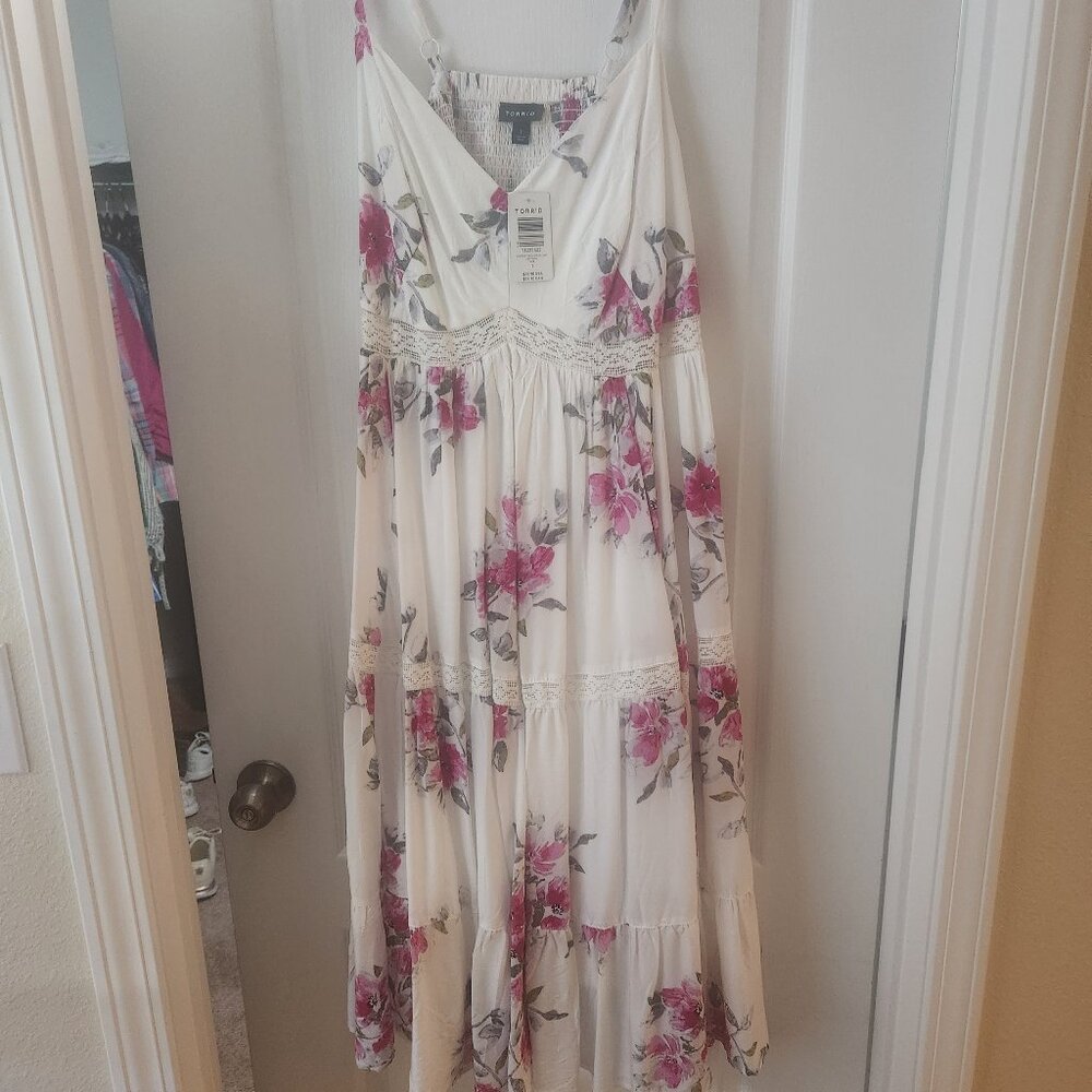 New with Tags - Torrid - Midi Length Dress - Size 1